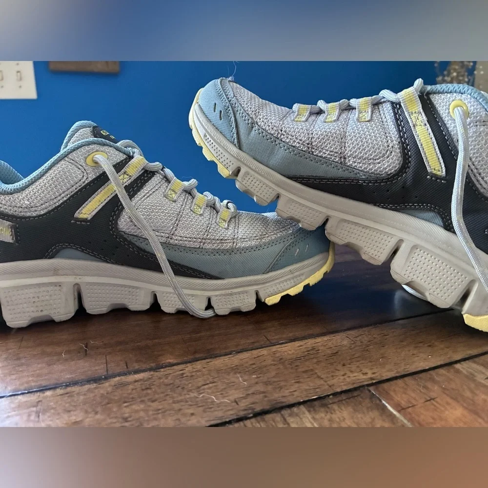 Skechers Women’s Summit AT Artists Bluff Hiking Trail Shoes -‎ Size 6.5